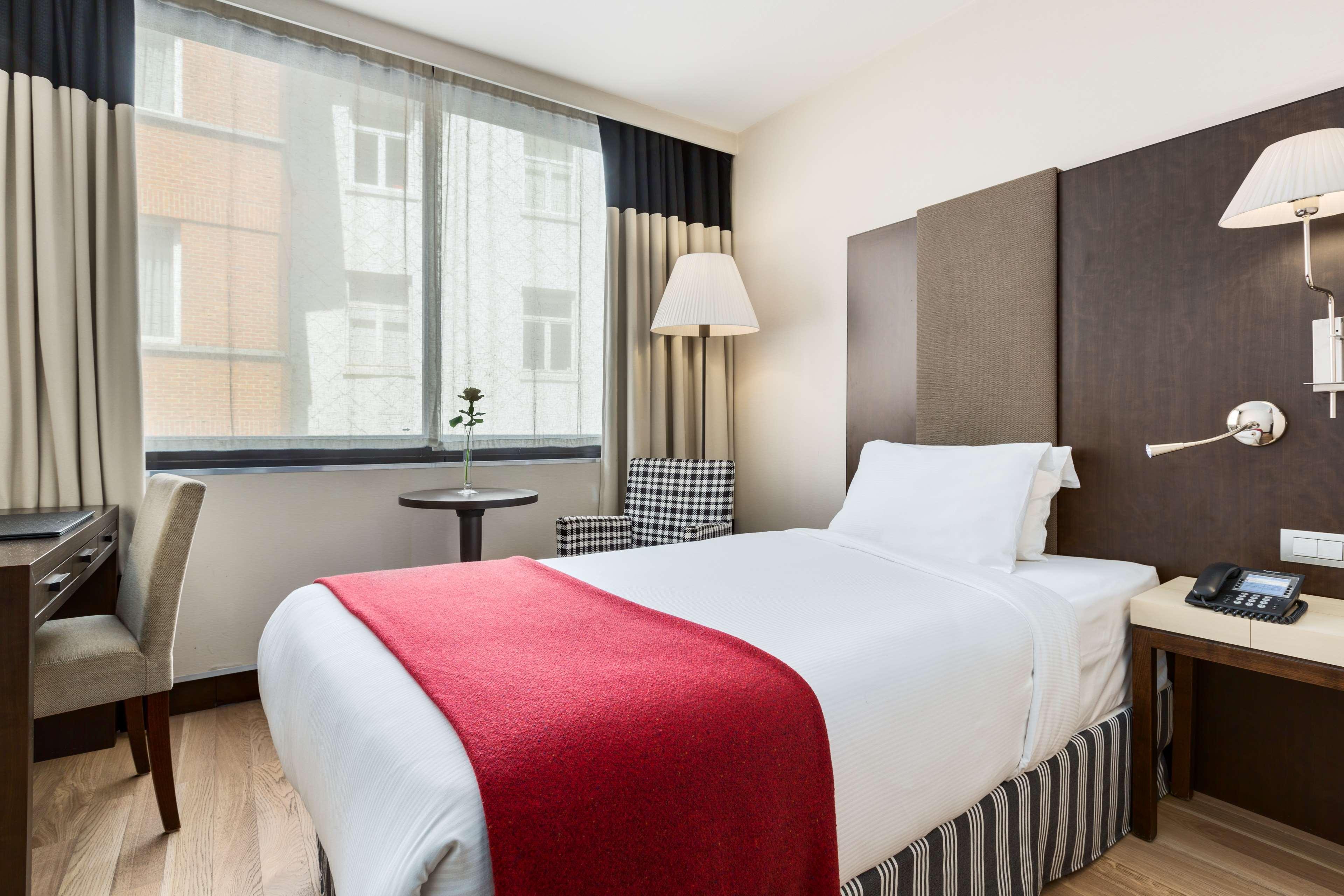 Nh Brussels Louise Ξενοδοχείο Saint-Gilles Εξωτερικό φωτογραφία